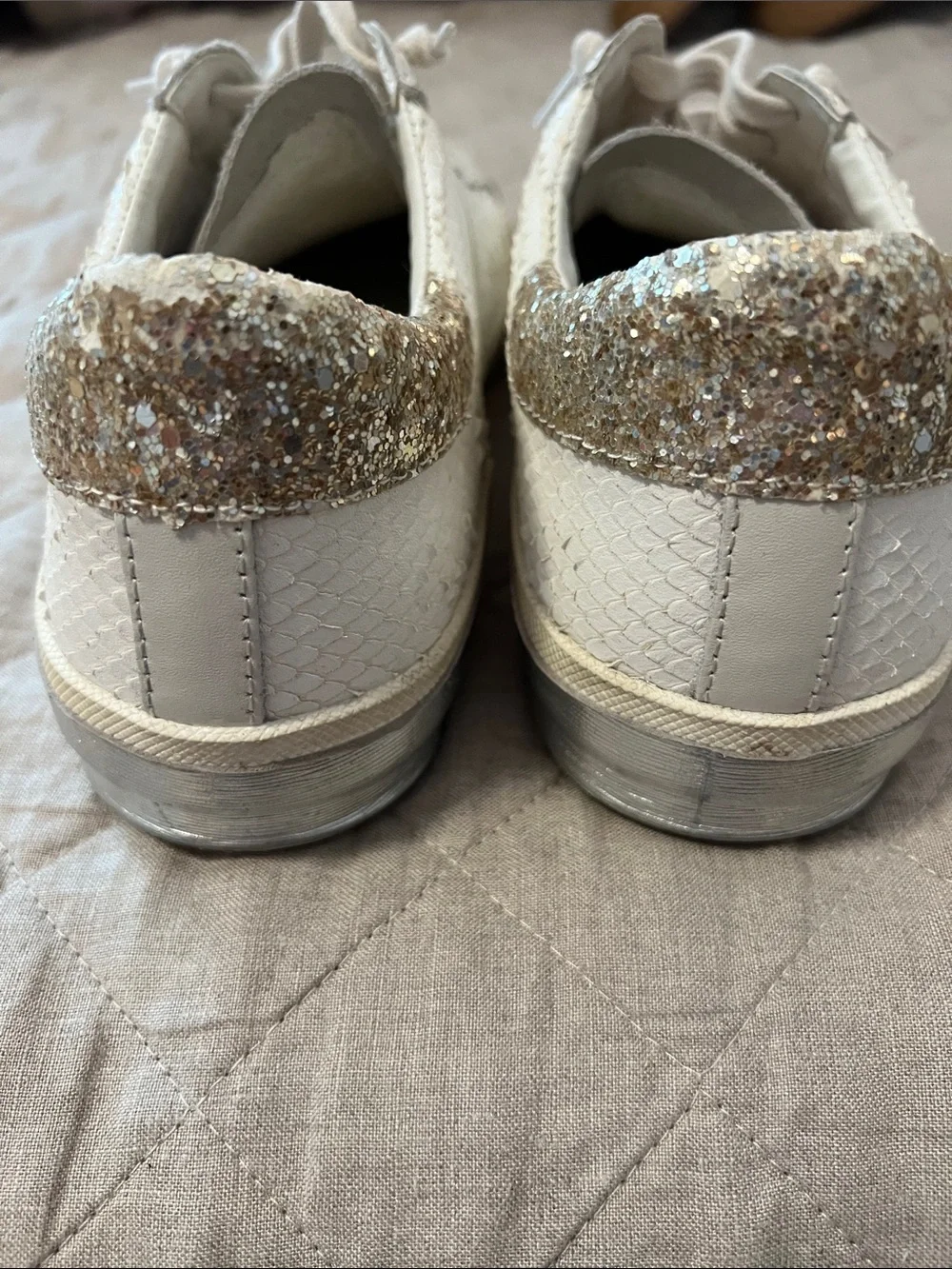 Dolce Vita Women's Cream/Beige Lace-Up Sneakers with Metallic Trim